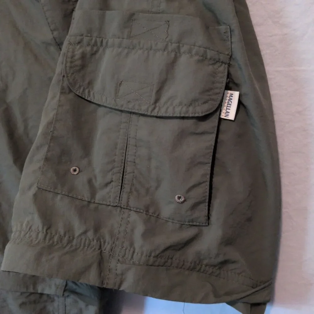 Magellan Outdoors Mens M Army Green Waterproof Convertible Pant Shorts